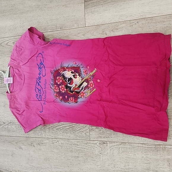 Ed Hardy - Picture 1 of 5